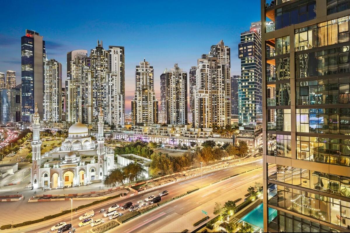First Class 1br Downtown Lively Getaway Apartment *